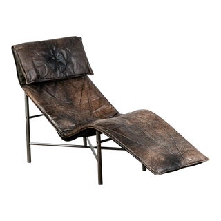 1970s Mid Century Danish Modern Lounge Chair Chaise Gray Black Leather Tord Bjorklund For Sale