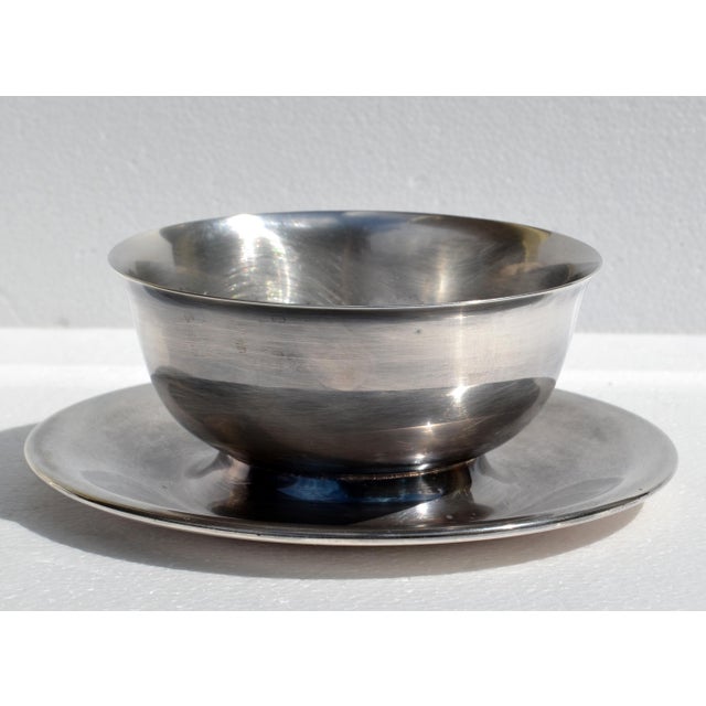 Poole Silver Co. 1950s Wallace Silver Plate Serving Bowl Attached Saucer Mid-Century Modern Tableware For Sale - Image 4 of 13