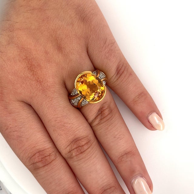 Early 20th Century Vintage 10.50 Carat Oval Cut Precious Topaz & Curved Round Cut Diamond Ring in 1, Size 8 For Sale - Image 5 of 7