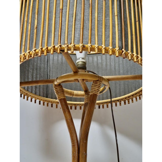 Light Yellow Mid-Century Modern Italian Bamboo and Rattan Floor Lamp, 1960s For Sale - Image 8 of 11