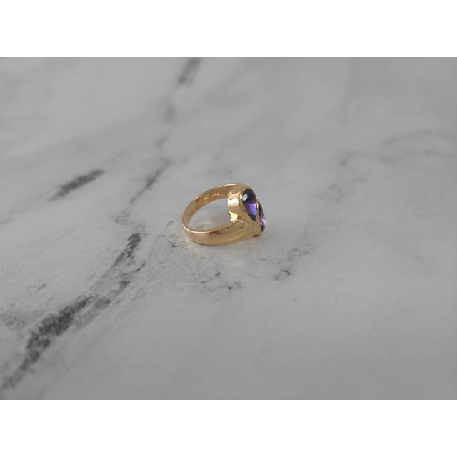 2020s Teardrop Amethyst Bypass Ring 14k Yellow Gold, Size 9 For Sale - Image 5 of 5