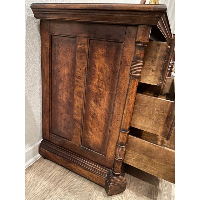 Brown 1970s Pulaski Apothecary Collection Cambridge (3) Drawer Dresser, Attributed For Sale - Image 8 of 10