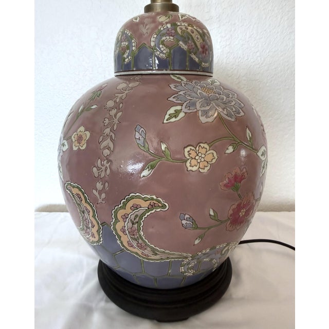 Late 20th Century Vintage Macau Famille Rose Porcelain Ginger Jar Lamp For Sale - Image 5 of 12