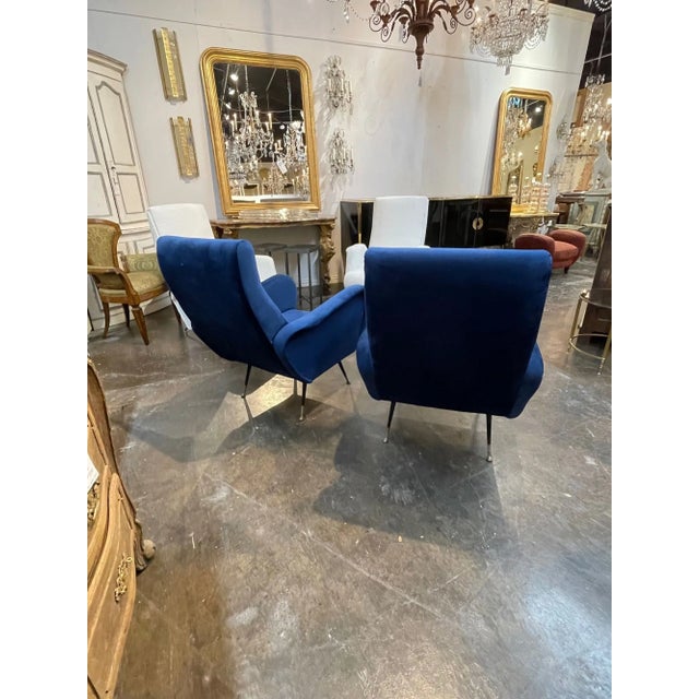 Pair of Italian Mid-Century Navy Gio Ponti Style Chairs For Sale In Dallas - Image 6 of 7