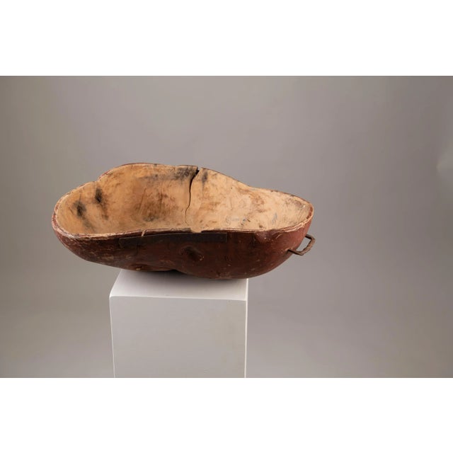 Unusually large wooden bowl in untouched original condition. The bowl is made from birch root and because of that...