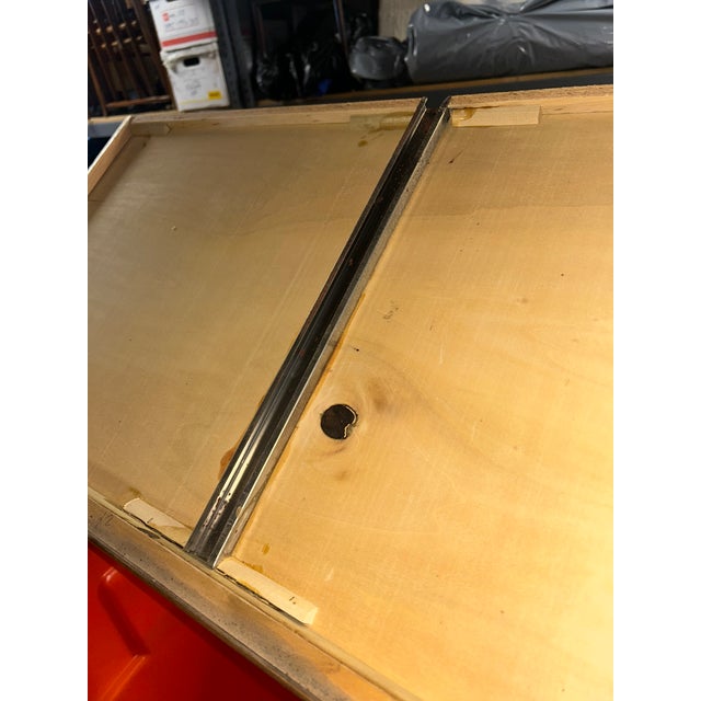 1960s American of Martinsville Mid-Century Highboy Dresser With Chinoiserie Style For Sale - Image 16 of 18