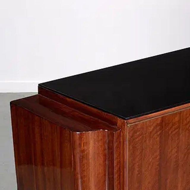 The French Art Deco Style Period Buffet in Rosewood is a luxurious and elegant piece of furniture that adds a touch of...