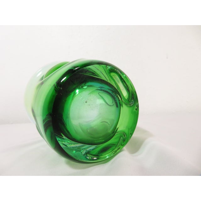 Mid Century Kosta Boda Signed Goran Warff Art Glass Green Pinched Bubble Vase For Sale - Image 16 of 18
