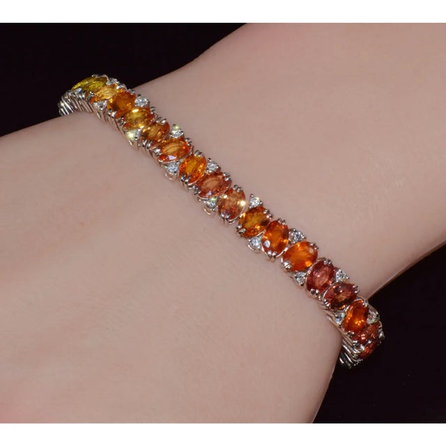 Certified Natural 26.80cts vs F Diamond Sunset Gradient Sapphire 18k Solid Gold Tennis Stacking Bracelet For Sale - Image 10 of 15