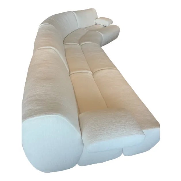 Poliform Ernest Rounded Sofa - Pristine For Sale