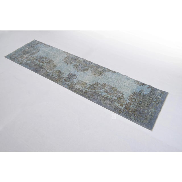 Textile 1960's Turkish Vintage Hallway Oushak Runner-2'6" X 9'5" For Sale - Image 7 of 11