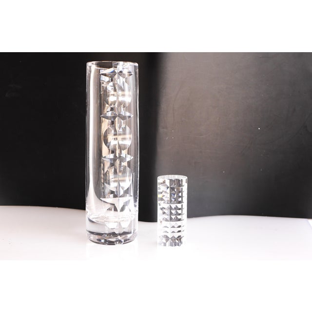 Mid-Century Modern Crystal Hand Cut Decorative Art Vase and Art Object by Mona Morales Schildt for Kosta, Sweden, 1960s, Set of 2 For Sale - Image 6 of 18