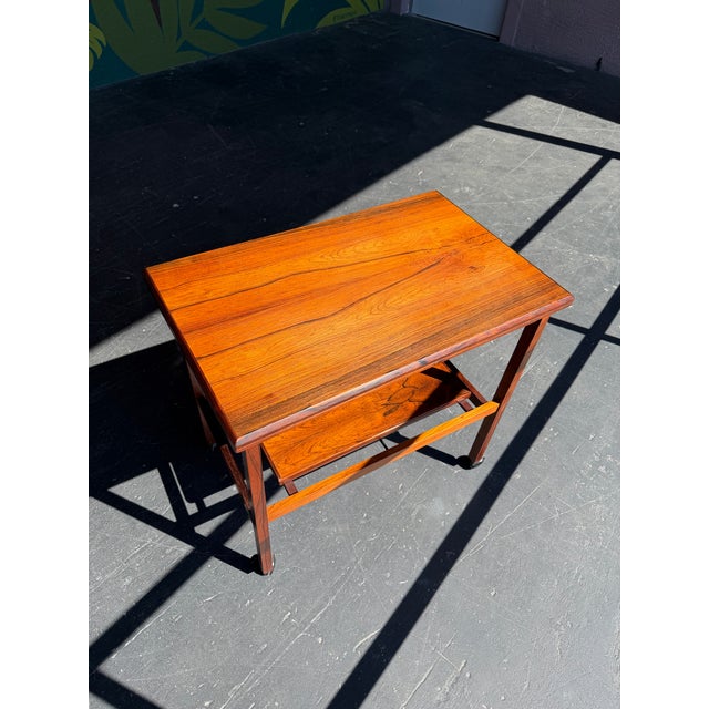 Mid Century Modern Danish Rosewood Expanding Flip Top Bart Cart or Tea Trolley. Top pivots and flips open to expand the...