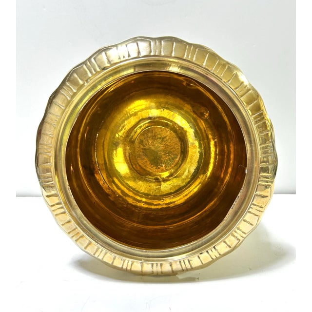 Hollywood Regency Brass Pedestal Cachepot Planter With Fluted Rim – Vintage Decor For Sale In Louisville - Image 6 of 10
