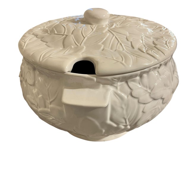 Vintage white ironstone acorns and leaves pattern soup tureen. Measures 10” diameter x 8.5” h. 12” w with handles. No...