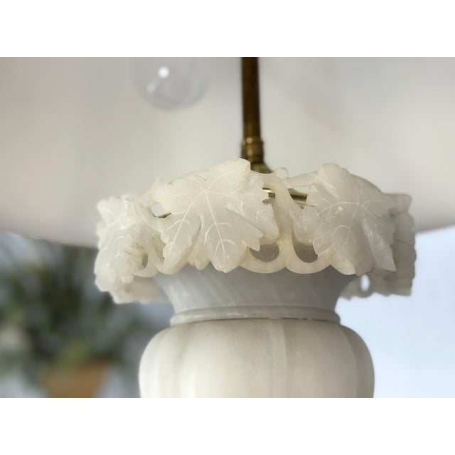 1900s Carved Alabaster Grapes Leaf Motive Urn Shape Square Mable Base Table Lamp For Sale - Image 4 of 9