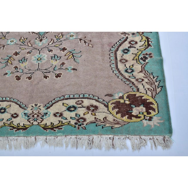 1960s Turkish Handmade Decorative Unique Wool Oversize Rug For Sale - Image 9 of 11