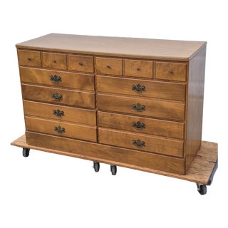 1970s Ethan Allen Baumritter American Made Maple 6-Drawer Dresser Chest For Sale