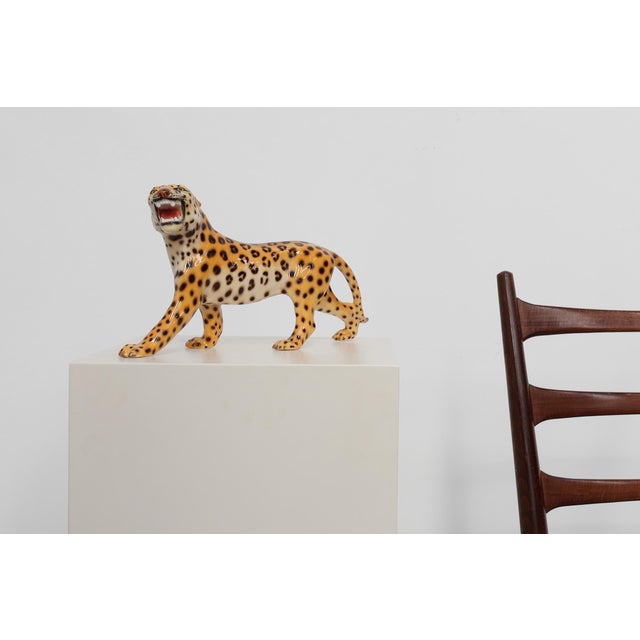Mid-Century Modern Hand‑painted Ceramic Leopard Sculpture from Giovanni Rozan, Italy, 1950s For Sale - Image 3 of 11