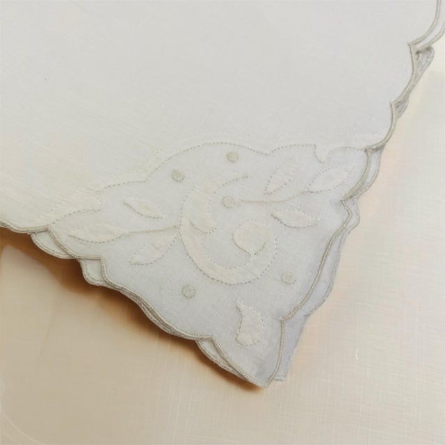 Vintage Madeira Linen Placemats and Napkins, Set of 16 For Sale - Image 4 of 9