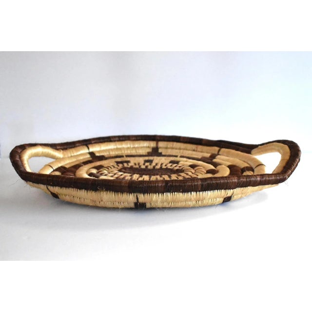 Mid-Century Pima Papago/Tohono O'Odham Woven Coil Basket Tray For Sale - Image 4 of 5