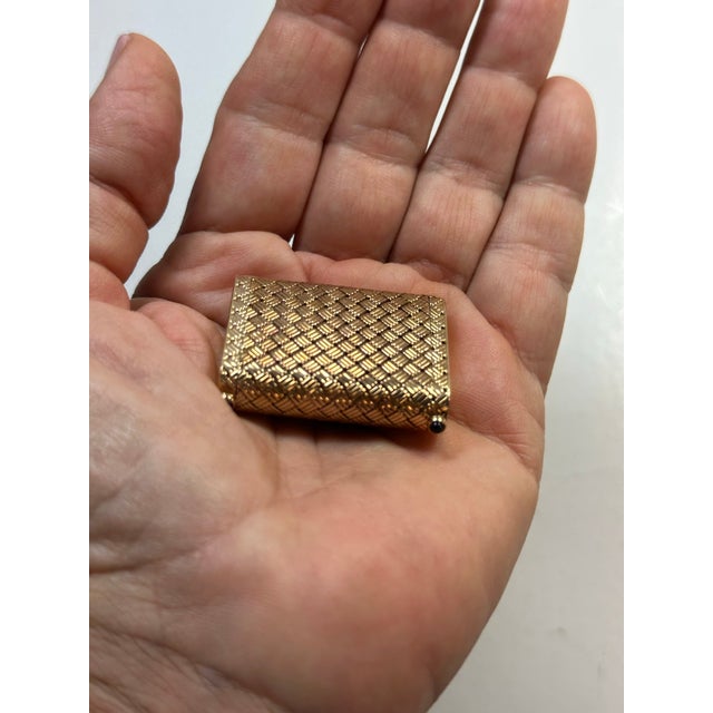 Art Deco Vintage Tiffany & Co. 14k Gold Pill Box With Blue & Red Cabochons, Basketweave Design, 2 Compartments For Sale - Image 3 of 12