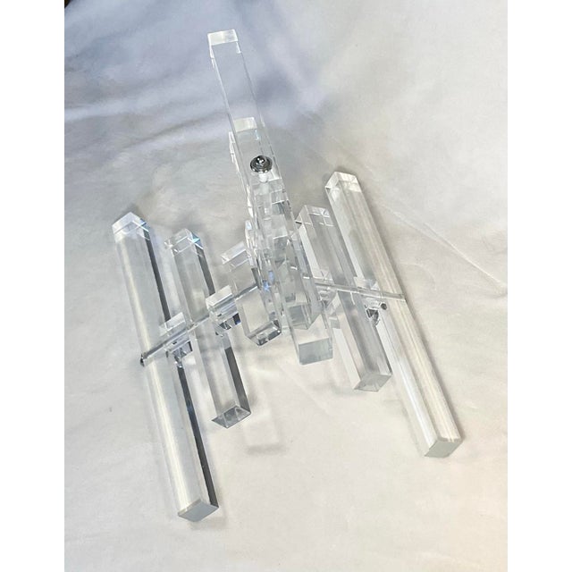 1970s Lucite & Glass Skyscraper Round Side Accent Table For Sale In Greenville, SC - Image 6 of 12