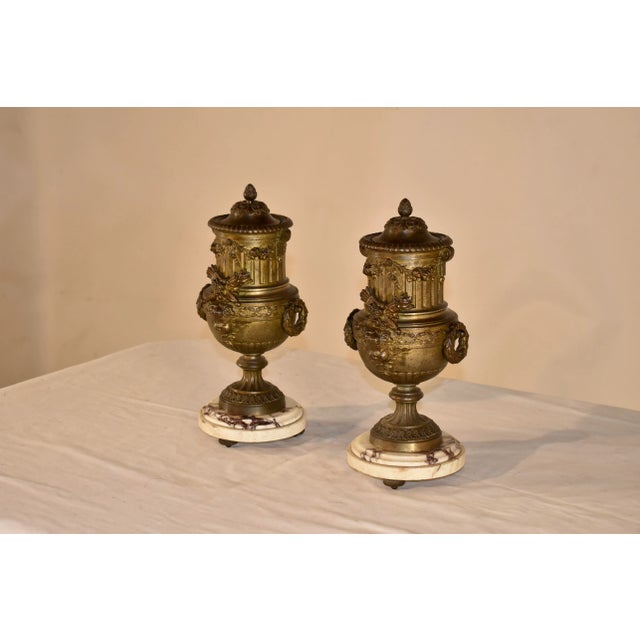 French Provincial Pair of 19th Century French Mantle Urns For Sale - Image 3 of 12