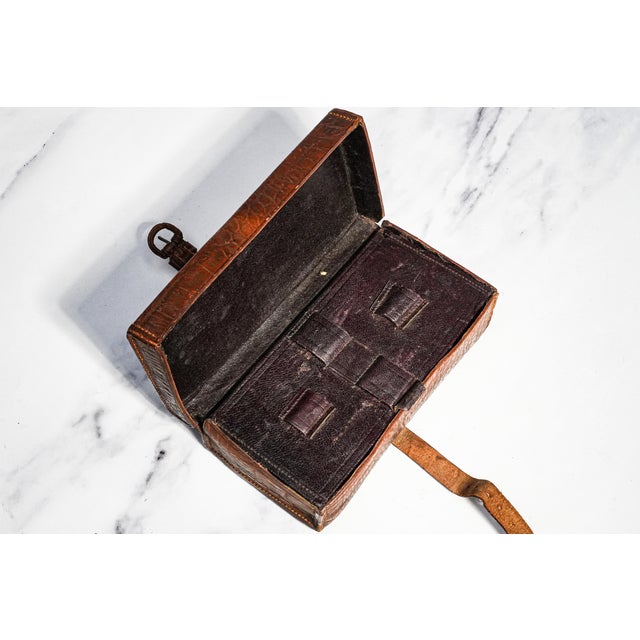 Wonderful Antique Victorian Leather Travel Box Embossed Pattern Gentleman's Valet Case Dressing Table Storage Home Decor For Sale In New York - Image 6 of 13