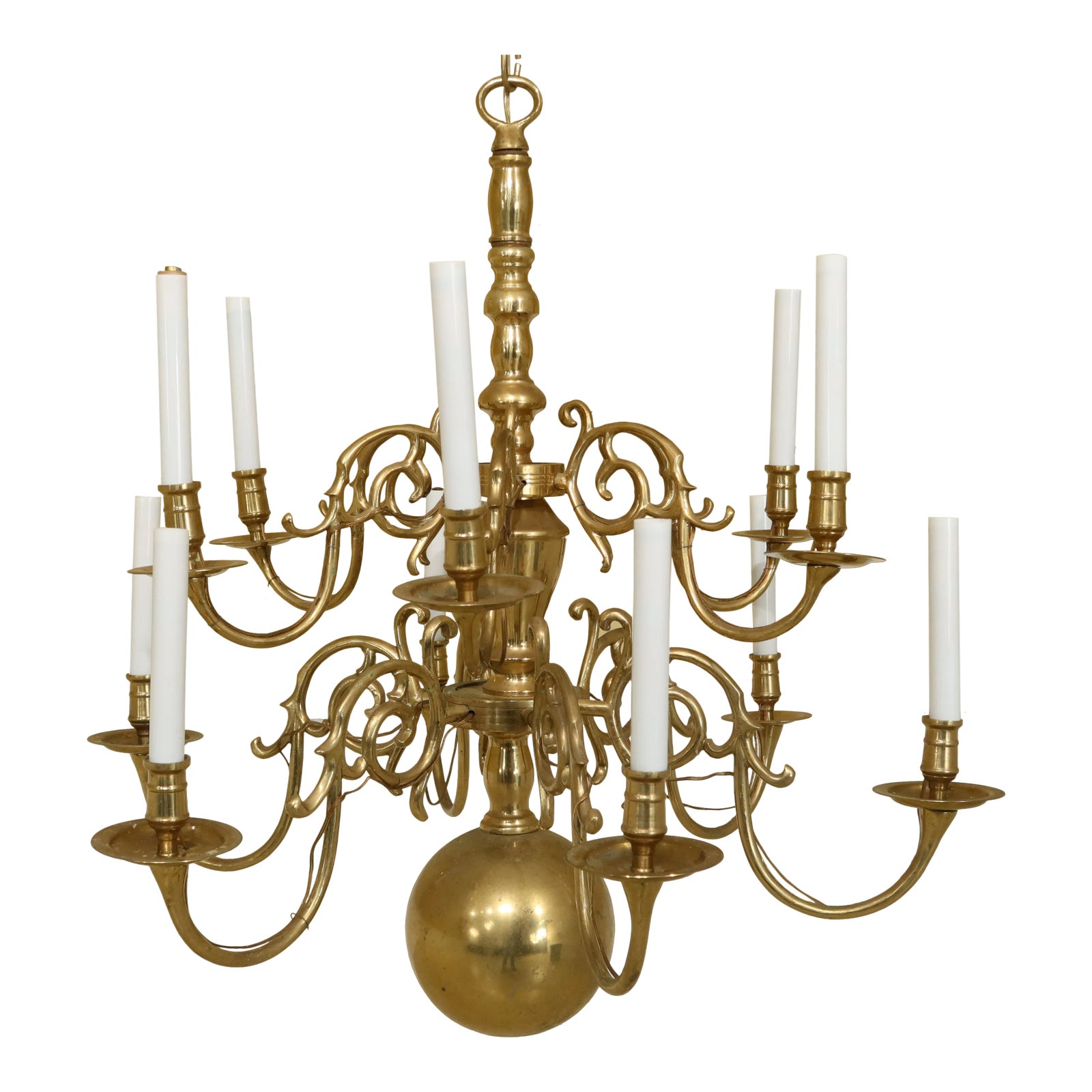 Virginia Metalcrafters Attributed Colonial Style Brass Chandelier