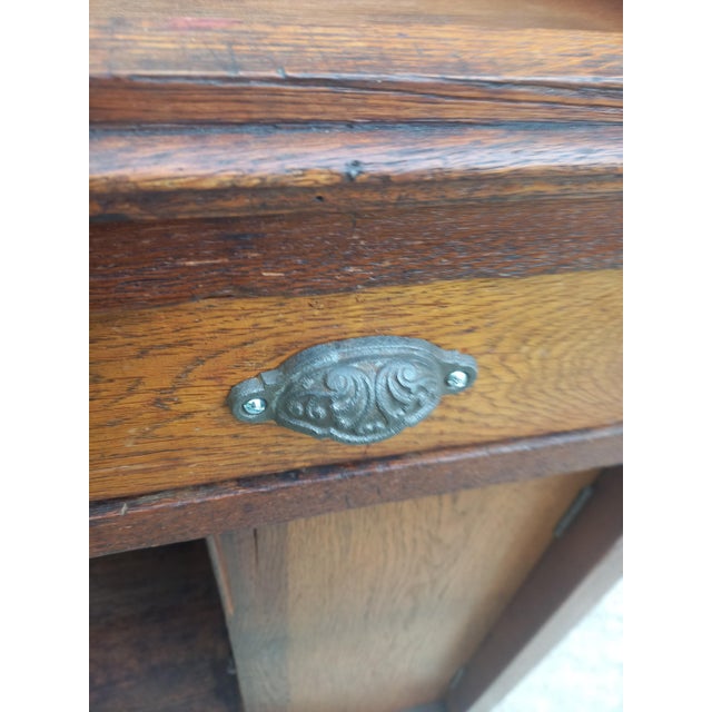 Vintage Trade Counter in Oak, 1890s For Sale - Image 5 of 18