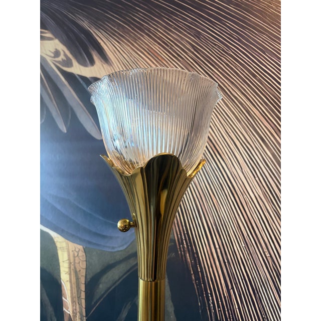 Hollywood Regency 1970s Pair of Stiffel Brass Tulip Floor Lamps With Ribbed Glass Shades For Sale - Image 3 of 3
