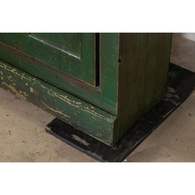Large 19th Century English Pine Painted Cupboard, 1890 For Sale - Image 12 of 17