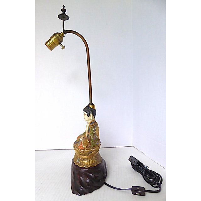 Figurative Satsuma Pottery of Meditating Buddha Figure, Decorated Ceramic Table Lamp Japan 1950s For Sale - Image 3 of 15