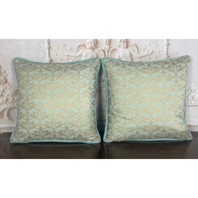 The front face showcases the iconic Fortuny Richileau pattern-a timeless pattern drawn from a 17th-century Italian damask,...