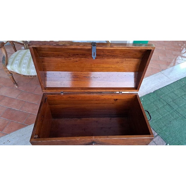 1940s Vintage Trunk in Poplar Wood, 1940s For Sale - Image 5 of 9