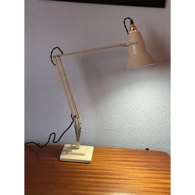 Early Anglepoise 1227 Two Step Herbert Terry and Sons. Dated from 1938-1968 , this is an iconic classic design with...