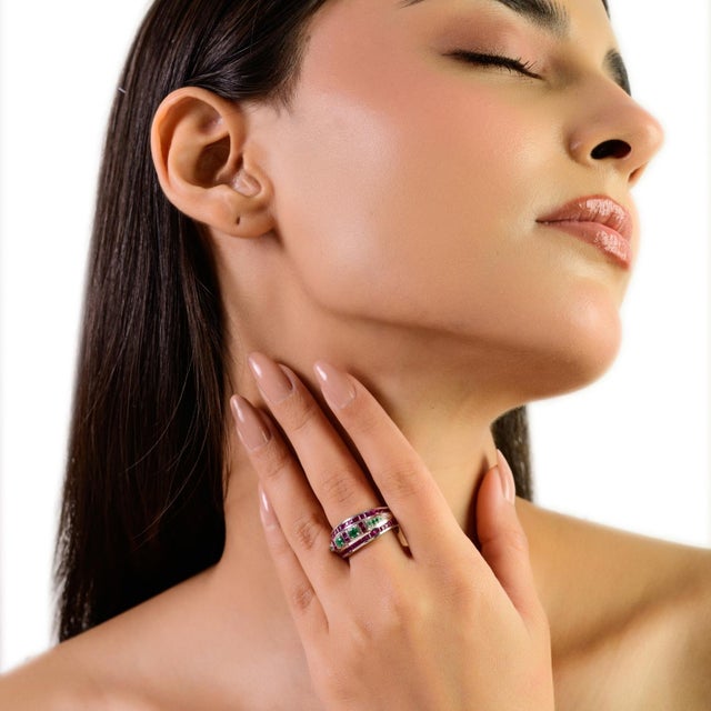 Unique 2.23 Carat Ruby & Emerald Sterling Silver Dome Band Ring for Women - Size 7 For Sale - Image 9 of 12