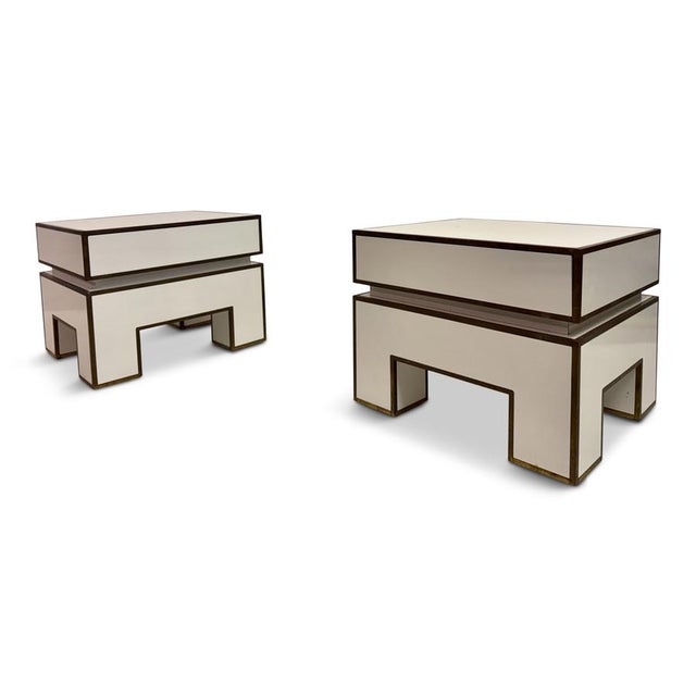 White Bedside Tables with Brass Banding by Alain Delon for Maison Jansen, 1970s, Set of 2 For Sale - Image 17 of 17