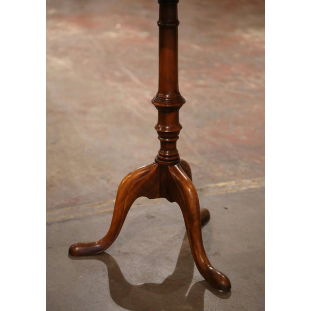 Wood Vintage English Leather Top Walnut and Brass Octagonal Martini Side Table For Sale - Image 7 of 9