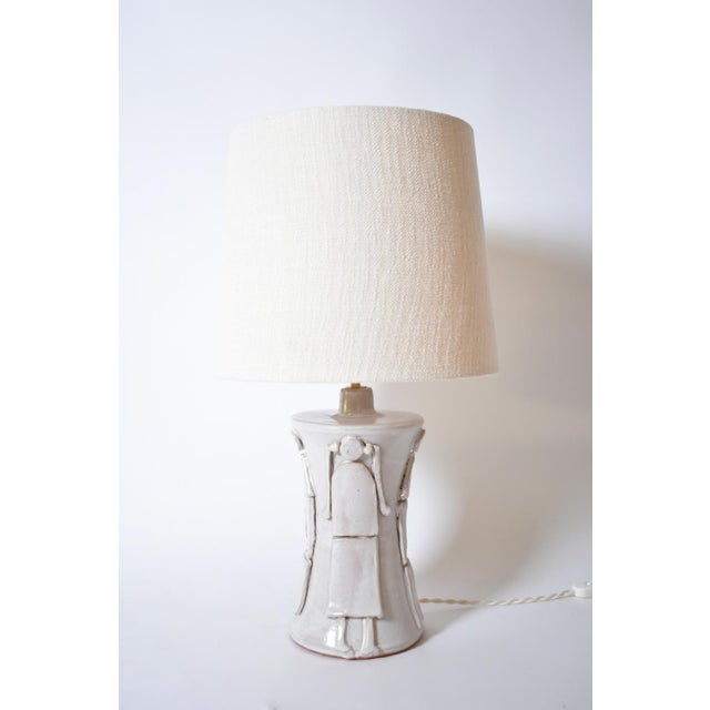 Contemporary Kasaï Avignon Off White Ceramic Lamp from Barracuda Interiors For Sale - Image 3 of 5