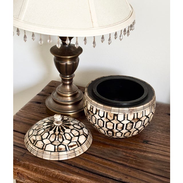 English Maitland Smith Tessellated Bone Spherical Lidded Decorative Box Orb For Sale - Image 3 of 10