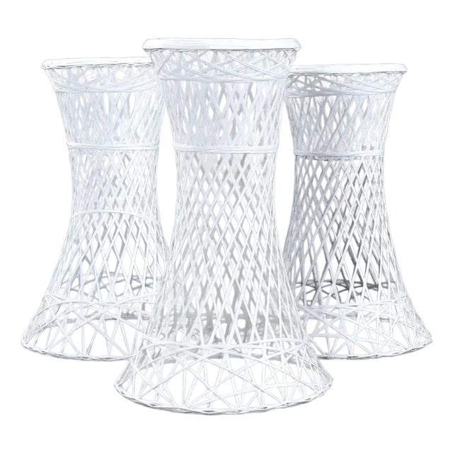 1970s 3 Russell Woodard White Spun Fiberglass Outdoor Plant Stand Planters For Sale - Image 5 of 8