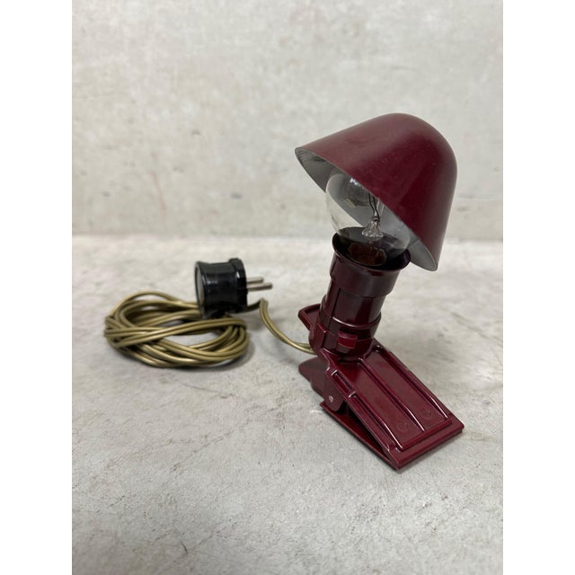 Vintage Bakelite clamp, reading, or travel lamp from 1930 - 1950. Compact model. Entirely original and in beautiful...