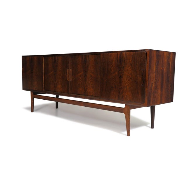 Brown Mid 20th Century Elegant Danish Brazilian Rosewood Credenza For Sale - Image 8 of 10