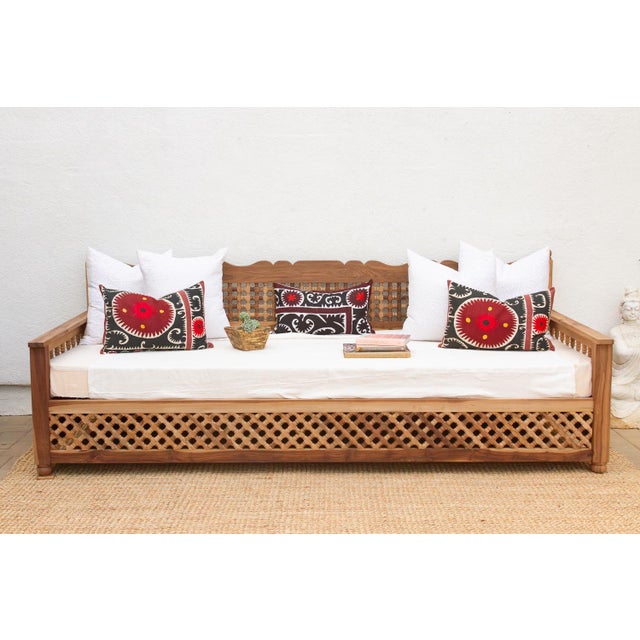 9' Long Colossal Moroccan Lattice Daybed For Sale - Image 10 of 10