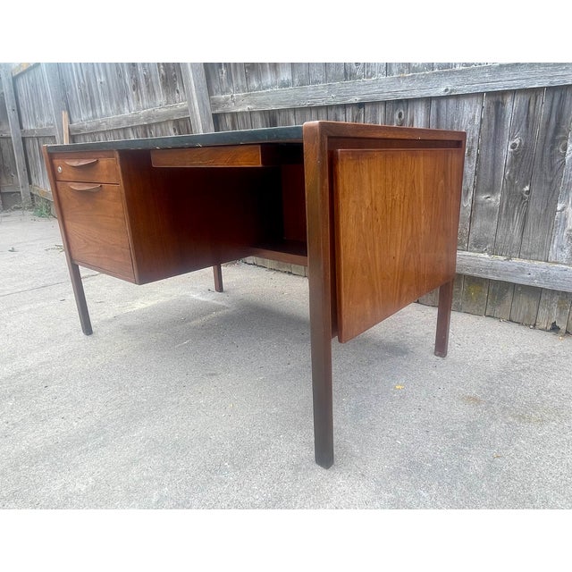 1960s Jens Risom "Group Seven" Walnut Desk With Vinyl Top and Hinged Shelf For Sale - Image 5 of 11