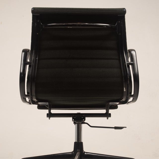 Vintage Black Aluminum Office Chair by Charles & Ray Eames for ICF, 1970s For Sale - Image 15 of 18