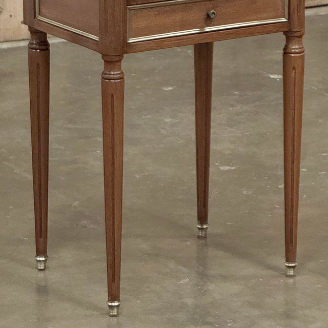 Pair Antique French Directoire Mahogany End Tables With Carrara Marble For Sale In Dallas - Image 6 of 17