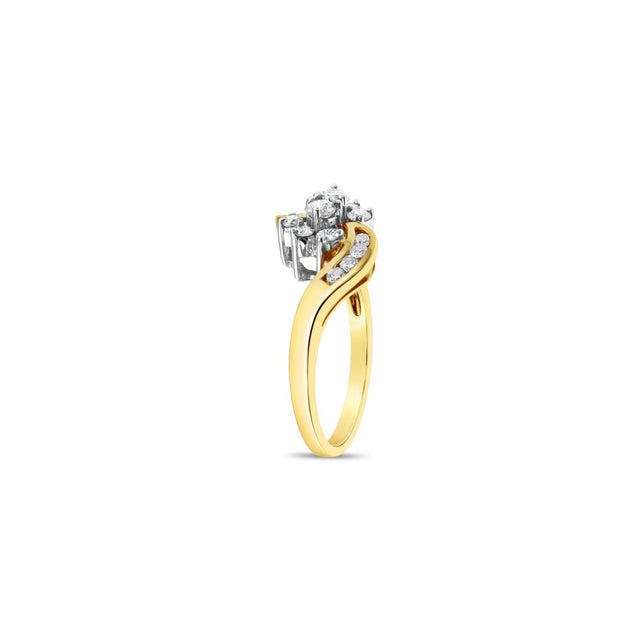 Contemporary Half Carat Diamond Cluster Ring, Size 8 For Sale - Image 3 of 3